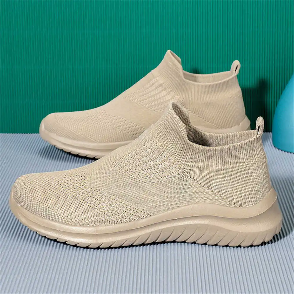 Beige Soft New Novelty Tennis  – обзор и цена Streetwear Brand Italy